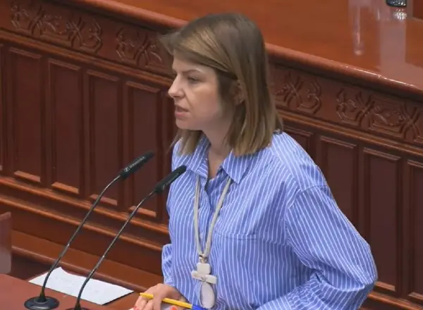Лукаревска: Оптимизацијата на ВМРО носи неизвесност, страв и отпуштања за наставниците