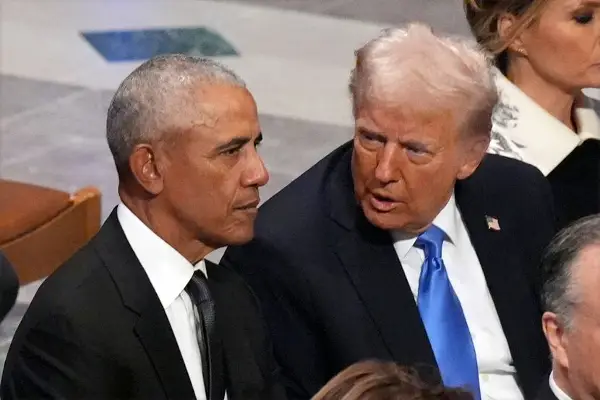 Обама: Трамп е опседнат со мене, имам апартман во неговата глава 