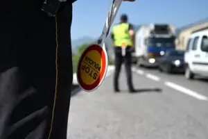Уапсени 2 лица, возеле товарни возила по спротивен правец на патот Гостивар-Тетово