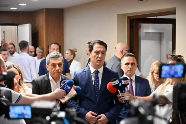 Сали: Општина Тетово почнува нова процедура за враќање на имињата на улиците