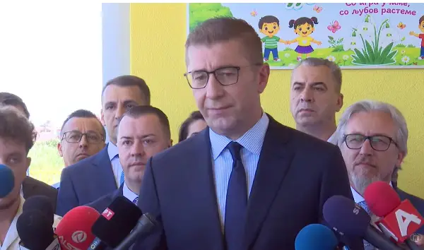 Мицкоски: Продолжуваме со субвенционирање на авиолинии и отворање на нови, очекуваме бројот да достигне до 3,5 милиони патници