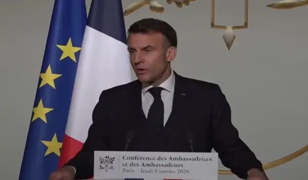 Иран му порача на Макрон да не ја комплицира ситуацијата: Само ние ќе ги отстраниме мините од Ормуската теснина