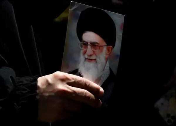 Државниот погреб за поранешниот врховен лидер Али Хамнеи ќе трае шест дена во Иран и Ирак