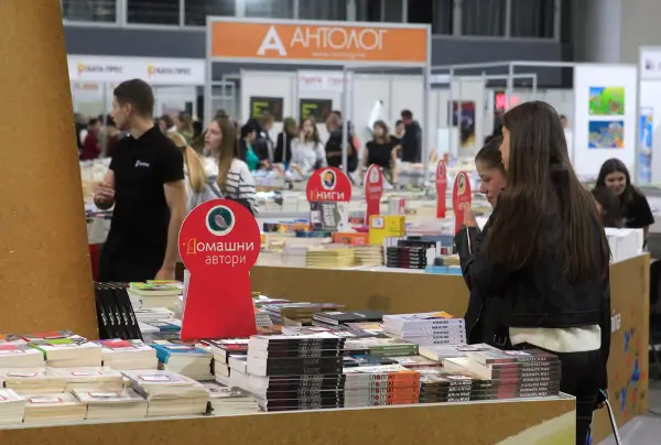 Невремето ја збриша издавачката куќа „Антолог“ – уништени десетици илјади книги