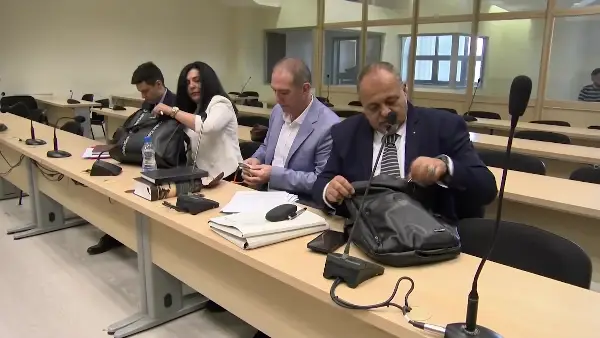 Отпечатоци на Ѓоко Ристов пронајдени на алуминиумските фолии во кои беа завиткани 350.000 евра