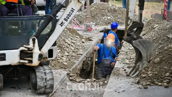 По неколку децении, Нерези добива нова водоводна мрежа