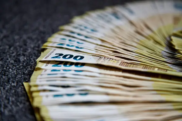 Каде се плаќа најскапа струја, а каде најскап гас во Европа?