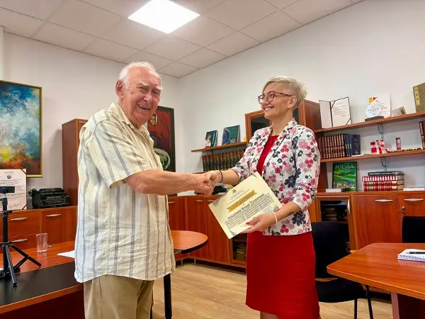 Влада Урошевиќ донираше свои книги на ЈУ Градска библиотека „Браќа Миладиновци“ во Скопје