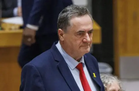Кац се закани: Секој ирански лидер кој ќе се обиде да му наштети на Израел ќе ја има судбината на Хамнеи