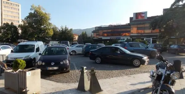 ВО БИТОЛА БЕСПЛАТНО ПАРКИРАЊЕ ЗА РОДИТЕЛИТЕ НА ЛИЦА СО ДИЈАГНОЗА ОД АУТИСТИЧНИОТ СПЕКТАР