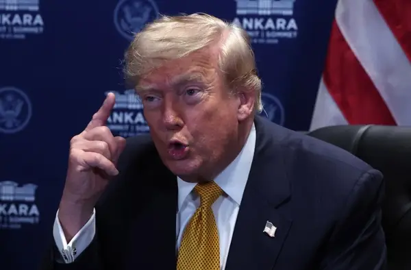 ТРАМП ГО ПРОГЛАСИ ЗА „ЗАВРШЕН“ МЕМОРАНДУМОТ СО ИРАН „Не сакам повеќе да се занимавам со нив, тие се ѓубре“