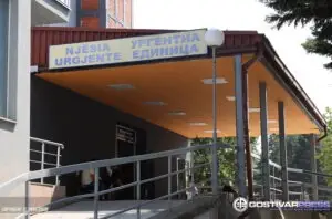 На Ургентно во Гостивар донесен повреден човек најден паднат на улица
