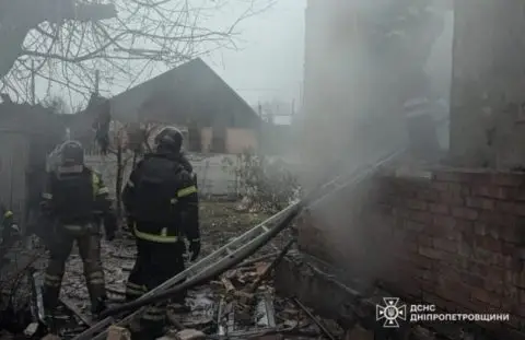 Три лица убиени во руски напади врз регионот Доњецк, една жртва и во Херсонската област