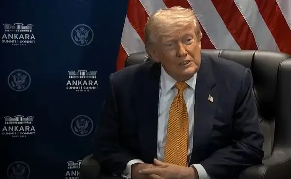 (ВИДЕО) Нов гаф на Трамп: Јапонија ја нарече исламска република