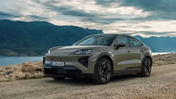 Porsche со послаби испораки, но 911 останува силен адут