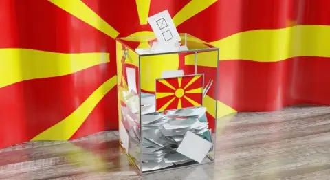 ВМРО-ДПМНЕ: Едноцифрените рејтинзи и стравот од изборен дебакл, се причина за блокирањето на Изборниот законик од СДС, Левица и ДУИ
