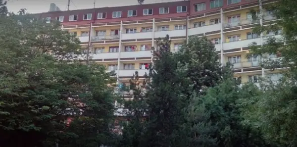 Сместување во студентските домови со најмногу 30 години возраст и забрана ако е сторена потешка повреда на куќниот ред 