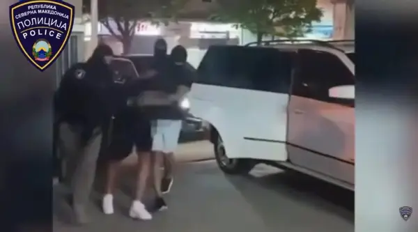 (Видео) Во Драч уапсени две лица припадници на организираната криминална група „Беланоца“