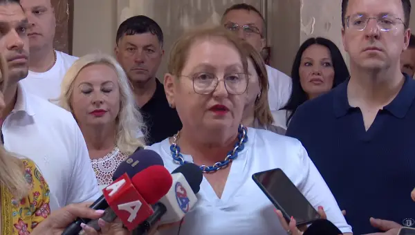 Весна Јаневска најави можно затворање универзитети во земјава