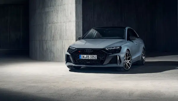 Audi A3 добива голема надградба – нов ентериер, повеќе дигитални функции и напредно паркирање