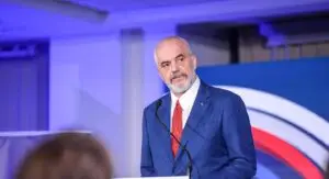 Рама: Албанија и ако стане членка на ЕУ нема да стави вето на Северна Македонија