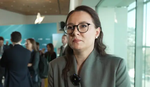 По најавата на Зеленски, украинската премиерка поднесе оставка