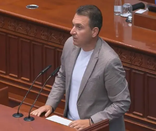 Талески: Скандал до скандал во МВР а Панче Тошковски останува министер