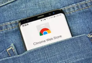 Опасен малвер на Chrome: Лажна Perplexity екстензија тајно снима сè што пишувате