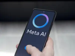 Meta ја повлече опасната AI опција: Секој би можел да прави лажни слики од вас на Instagram