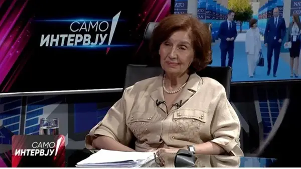 Сиљановска-Давкова: Клучниот датум за проширувањето на ЕУ е 30 септември, уставните измени не се гаранција дека нема да се појават нови пречки