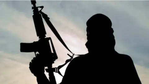 Бунтовници нападнаа воен конвој во северно Мали, армијата најави контраофанзива