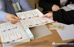 Партиите и денес се препукуваат околу стомачната зараза во Гостивар