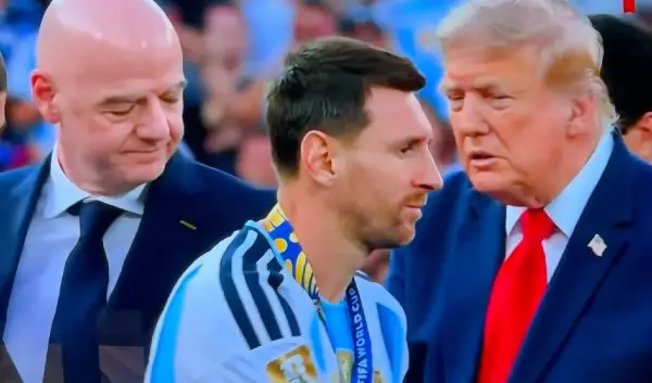 (Видео) Експерт го анализираше „непријатниот“ момент меѓу Трамп и Меси: „Меси сакаше што побрзо да се тргне од него“