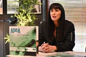 Ружица од „Ареа“ со апел: „Што ќе правиме со илјадниците пластични шишиња во Гостивар?“