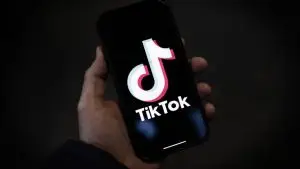 ЕУ го гони TikTok за кршење на правилата за заштита на децата на интернет