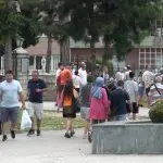 Битола полна со туристи, но остануваат само на час или два