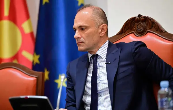 СДСМ: Денес се сеќаваме на земјотресот што го разурна Скопје – денес имаме разурната Македонија
