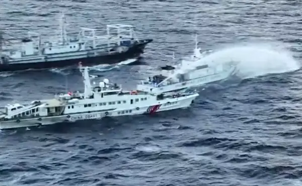 Во Јужно Кинеско Море потона виетнамски товарен брод, 17 морнари се водат како исчезнати