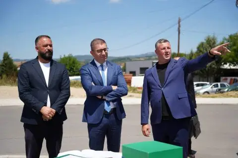 Мицкоски: 16 проекти се реализираат во Делчево, очекувам до крајот на мандатот да се одблокира сметката на општината