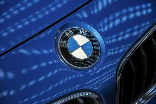 BMW крати 8.000 работни места, Audi може да затвори фабрика со 15.000 вработени