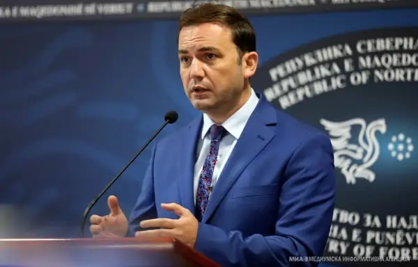 Која задача ќе ја извршува новиот пратеник за ЕУ, „министер шетач“, а не можат да ја извршат амбасадорот и домашните институции – прашува Бујар Османи
