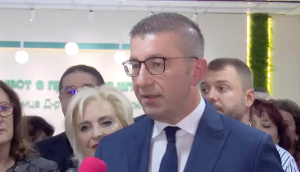 „Не се планира укинување на вториот пензиски столб“, рече Мицксоки
