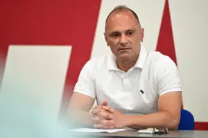 Филипче: Власта повторно доцни за Гостивар, дури денеска реагира за опаноста од жолтица
