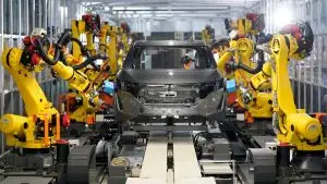 Земјотресот во Јапонија ги запре фабриките за автомобили