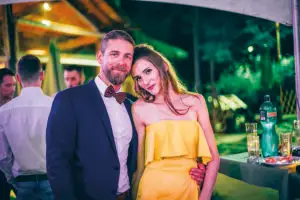 Интервју со Јана Бурческа: Аце е повешт во кујната, а најголем луксуз ни е времето поминато заедно
