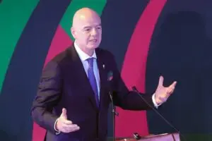 ФИФА: Инфантино се откажа од продажбата на Светското првенство