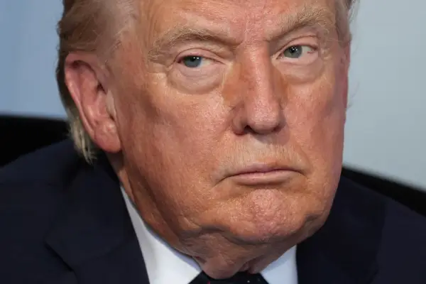 Трамп ги откажа планираните напади врз Иран, се повикува на дипломатски напредок