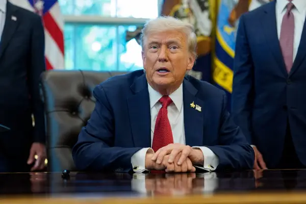 Трамп најави нови разговори со Иран за денеска