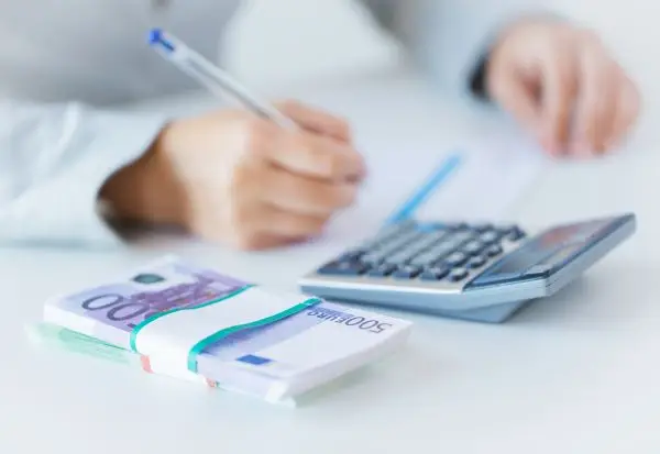 На Германија ѝ недостасуваат дури 25.000 експерти од оваа област - платите се над 8.500 евра месечно, а не е задолжително да имате завршено одреден факултет