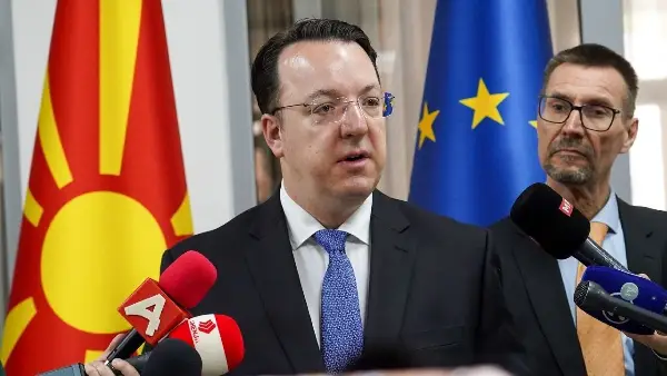 Николоски: Македонија бележи рекорди во авио-сообраќајот, за еден месец македонските аеродроми опслужиле над 460.000 патници